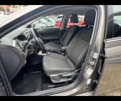 Polo 5p 1.0 tgi Comfortline 90cv - 7