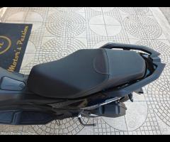 Cyclone RT1 125 ABS TCS E5+ Nero - 2026 - - 9