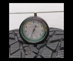 2 GOMME 225 40 18 NOKIAN A63112