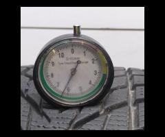 2 GOMME 235 40 18 GOODYEAR A61700