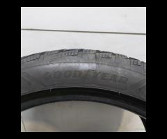 2 GOMME 235 40 18 GOODYEAR A61700
