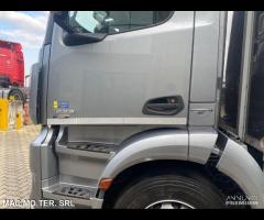 MERCEDES ANTOS 18.33 - 8