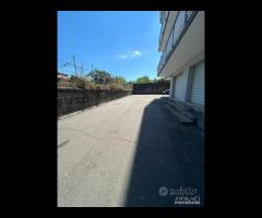 Appartamento ascensorato con garage a Giarre - 16