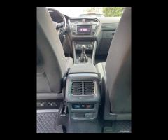 Volkswagen Tiguan 1.6 TDI SCR Business BlueMotion - 16