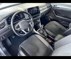 VOLKSWAGEN T- ROC STYLE - 2022 - 14