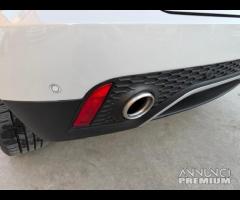 Jaguar E-Pace 2.0D 180 CV AWD aut. R-Dynamic S - 6