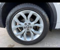 Jaguar E-Pace 2.0D 180 CV AWD aut. R-Dynamic S - 9