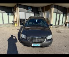 Chrysler Voyager Grand 2.8 CRD cat Limited Auto - 11
