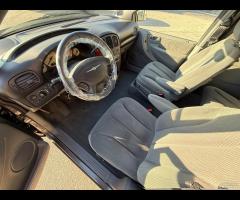 Chrysler Voyager Grand 2.8 CRD cat Limited Auto - 13