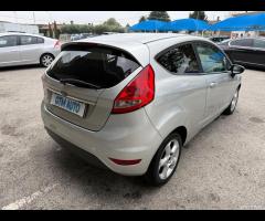 Ford Fiesta 1.4 TDCi 70CV 3 porte - Neopatentati - 7