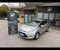 Ford Fiesta 1.4 TDCi 70CV 3 porte - Neopatentati