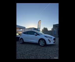 Ford Fiesta 1.0 benzina/hibryd 2021 autocarro 2 po