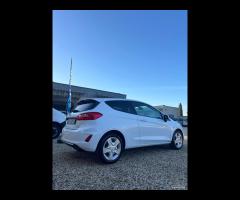 Ford Fiesta 1.0 benzina/hibryd 2021 autocarro 2 po