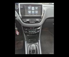 Peugeot 2008 PureTech 82 Allure - 17