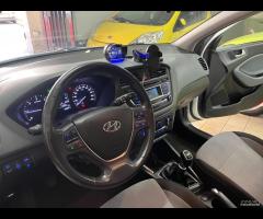 Hyundai i20 1.1 CRDi 5 porte Style optional - 10
