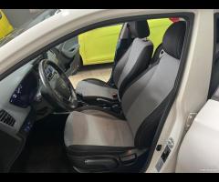 Hyundai i20 1.1 CRDi 5 porte Style optional - 13