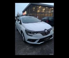 Renault Megane Mégane dCi 110CV - 2017 - 3