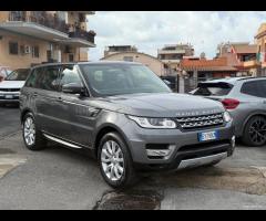 Land Rover Range Rover Sport 3.0 TDV6 HSE Dynamic - 9