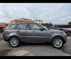 Land Rover Range Rover Sport 3.0 TDV6 HSE Dynamic - 10