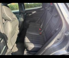 Renault Austral Full Hybrid E-Tech 200 CV Techno - 8