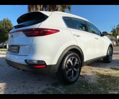 KIA - Sportage - 1.6 ECOGPL 2WD Business Class - F - 10