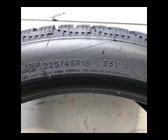 2 GOMME 225 45 18 MICHELIN A61266