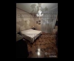 Appartamento ascensorato ad Aci Catena