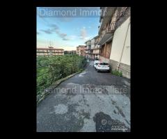 Appartamento ascensorato ad Aci Catena