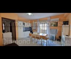 Appartamento con posto auto a Mascali