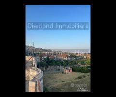 Appartamento con terrazza e garage a Calatabiano - 13