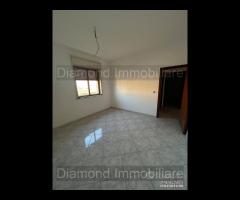 Appartamento con garage e posto auto a Giarre