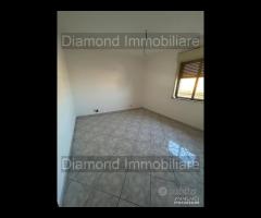 Appartamento con garage e posto auto a Giarre