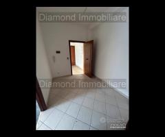 Appartamento con garage e posto auto a Giarre - 9