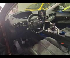 Peugeot 3008 BlueHDi 1.6 hdi unico prop 2017 - 23