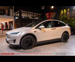 Tesla Model X Model X 100kWh Dual Motor Autopilot
