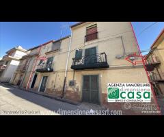 Rif.CI109|Casa indipendente San Cataldo