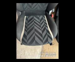 Tappezzeria sedili lancia ypsilon 2020