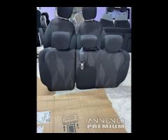 Tappezzeria sedili interni lancia ypsilon - 9