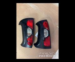 Coppia fanali posteriore fiat panda cross