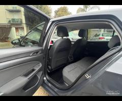 Volkswagen Golf 2.0 tdi Style 115cv - 12
