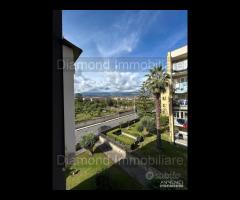 Appartamento ristrutturato con garage a Giarre