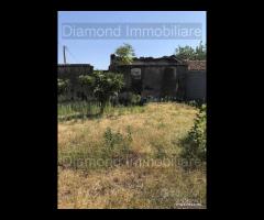 Terreno con rudere a Nunziata di Mascali