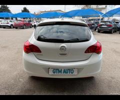 Opel Astra 1.4 100CV 5 porte Elective - 9