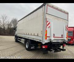 DAF CF 18.40