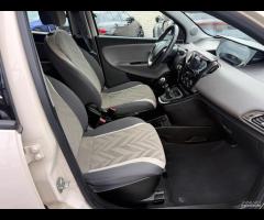 Lancia Ypsilon 1.2 69cv 5 porte Gold - 4
