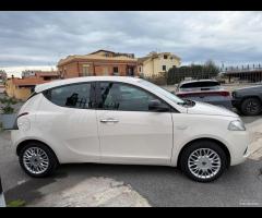 Lancia Ypsilon 1.2 69cv 5 porte Gold - 9