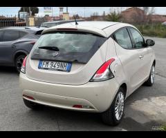 Lancia Ypsilon 1.2 69cv 5 porte Gold - 13