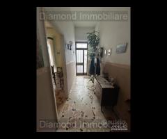 Casa singola con cortile a Fiumefreddo di Sicilia