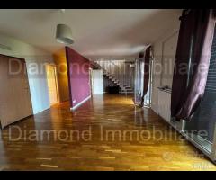 Appartamento con garage a San Giovanni la Punta