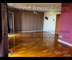 Appartamento con garage a San Giovanni la Punta